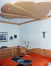 Deckengstaltung mit Einbaustrahler
