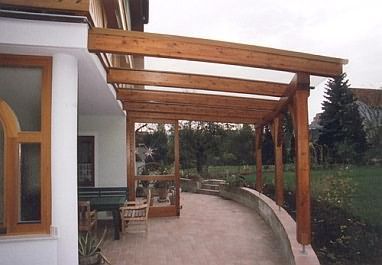 Carport mit Holzsteher, Seitenelemente, Glasdach
