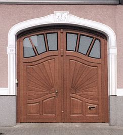 Haustor gerundet